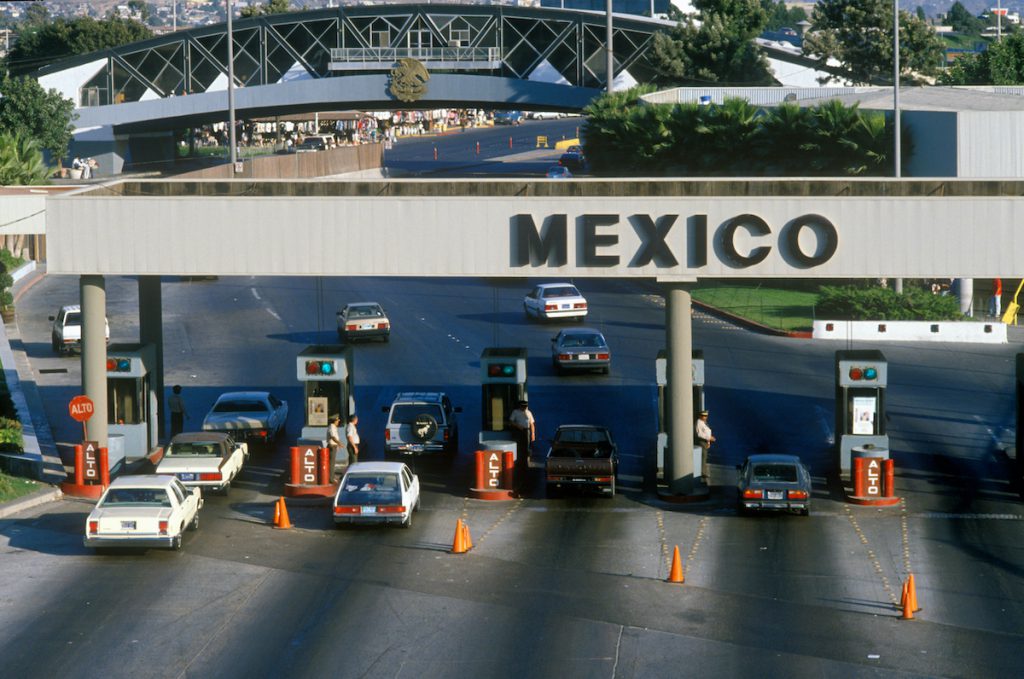 Qué se necesita para cruzar la frontera de USA a México